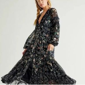NWT Free People Cassis Printed Chiffon Midi Dress Floral Black Small New